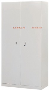 3-1雙開門單人鋼製衣櫃W90xD45xH180cm